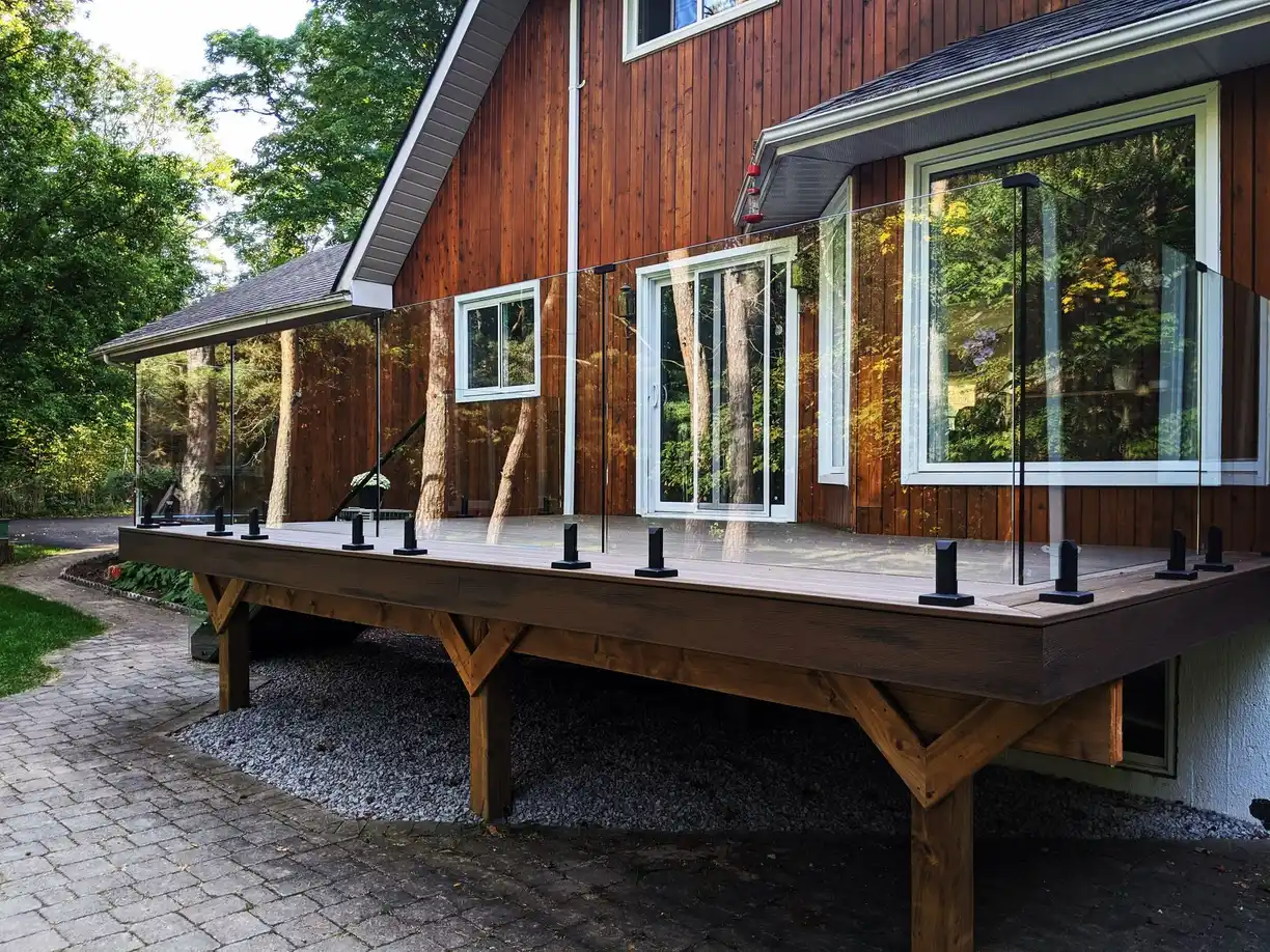 A custom deck built by the Custom Home Works team